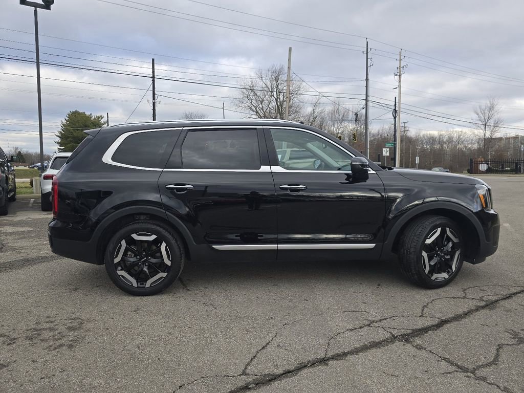 Used 2024 Kia Telluride S w/ S Sunroof Package image 19