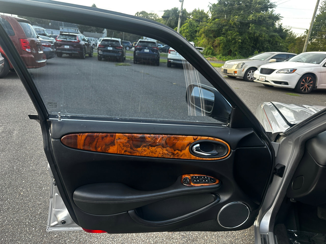 Used 2003 Jaguar XJ Sport image 14