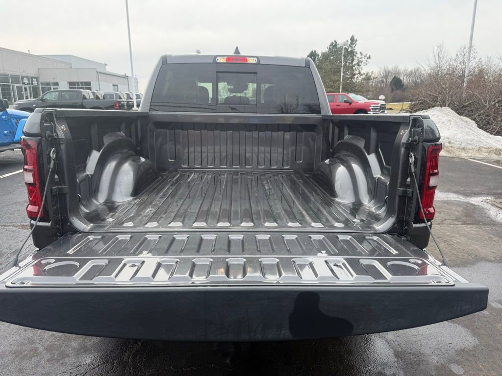 New 2026 RAM 1500 Big Horn AWD/4WD image 31