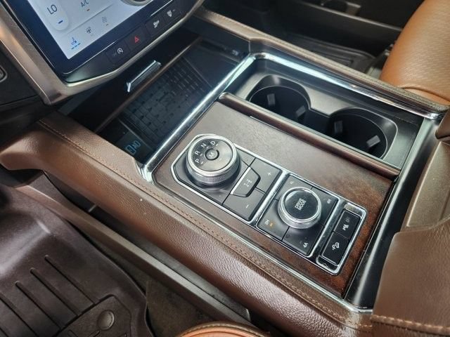 Used 2024 Ford Expedition Max King Ranch AWD/4WD image 18
