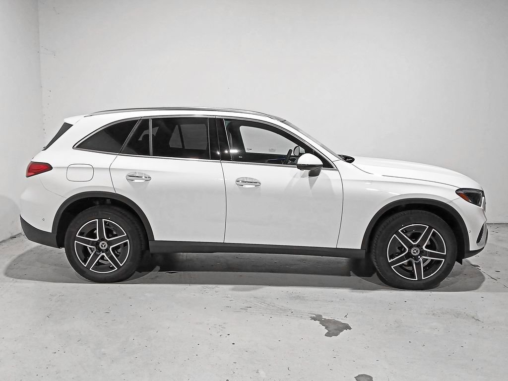 New 2026 Mercedes-Benz GLC 300 4MATIC image 7