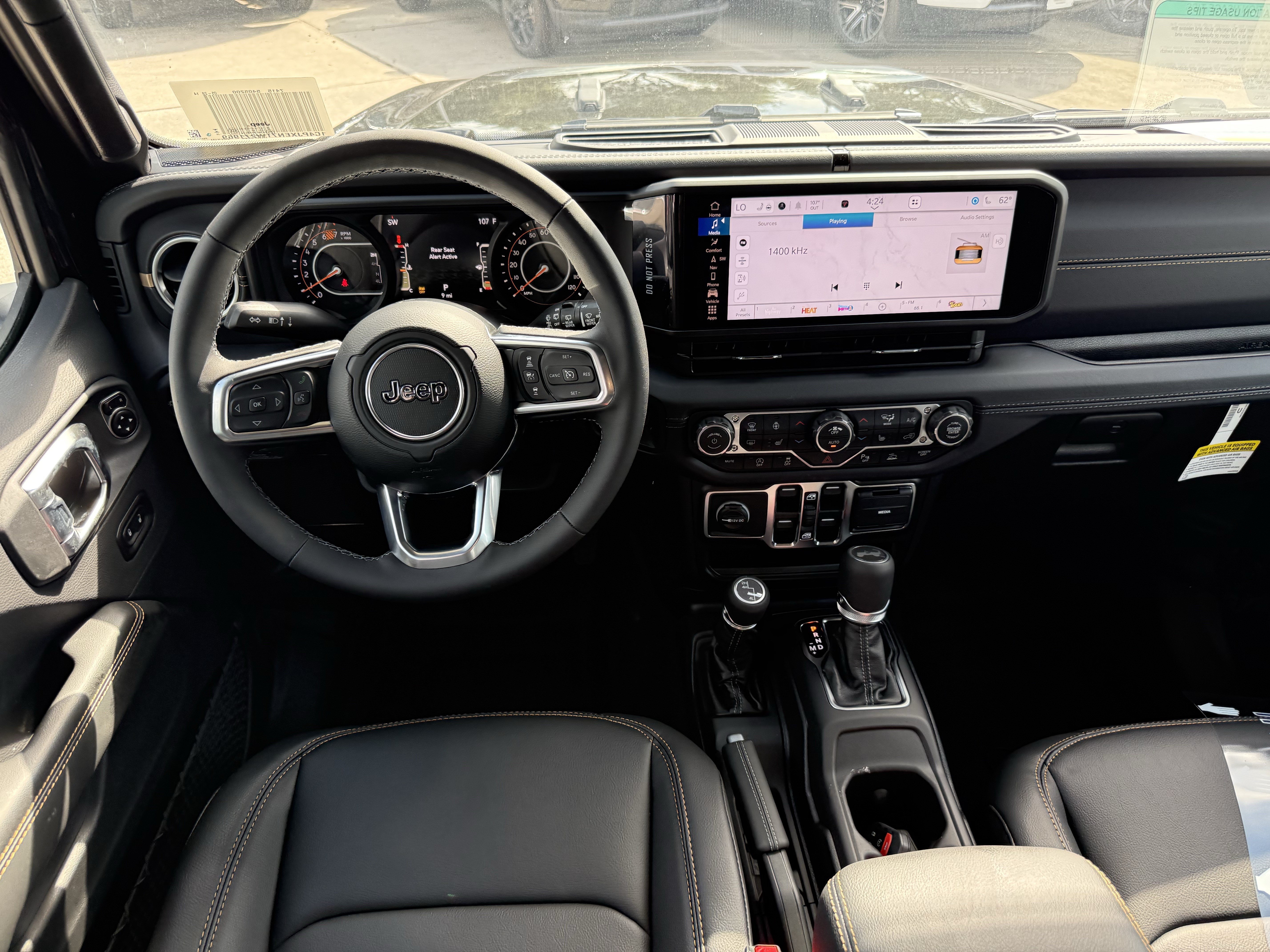 New 2026 Jeep Wrangler Unlimited Sahara AWD/4WD image 11