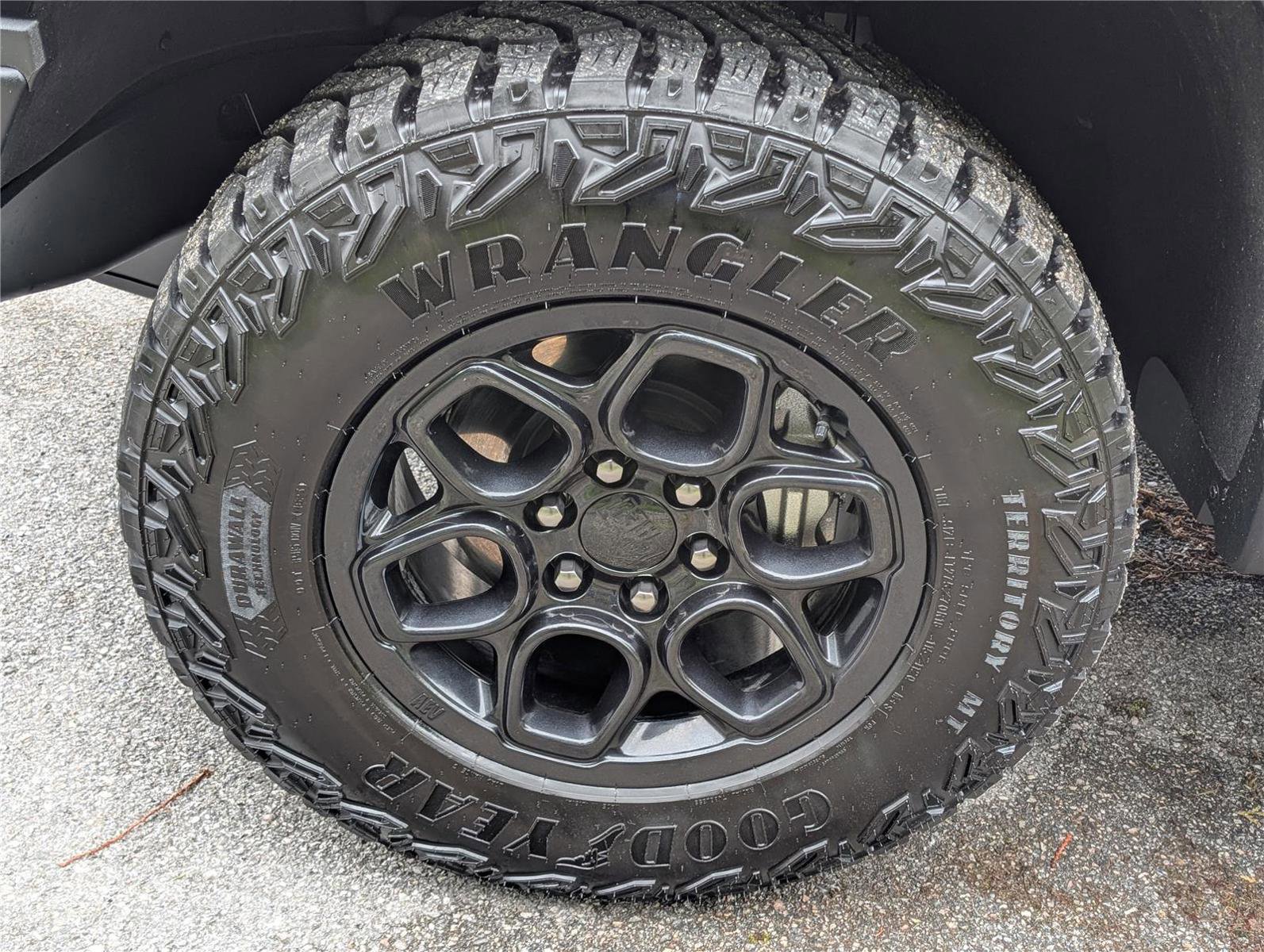 Used 2024 Chevrolet Silverado 1500 ZR2 w/ ZR2 Bison Edition image 12