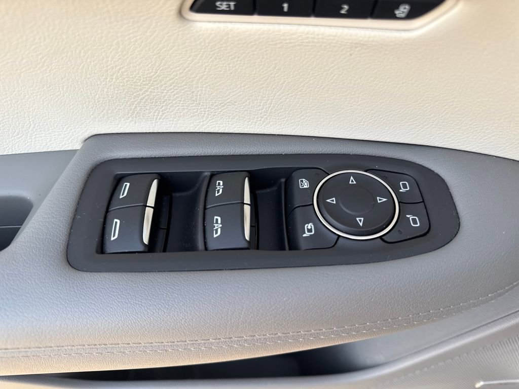 Certified 2023 Cadillac XT6 Premium Luxury image 24