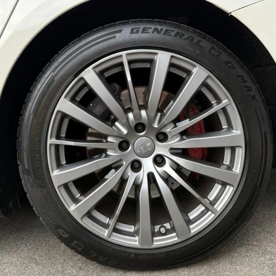 Used 2019 Maserati Ghibli S Q4 AWD/4WD image 22