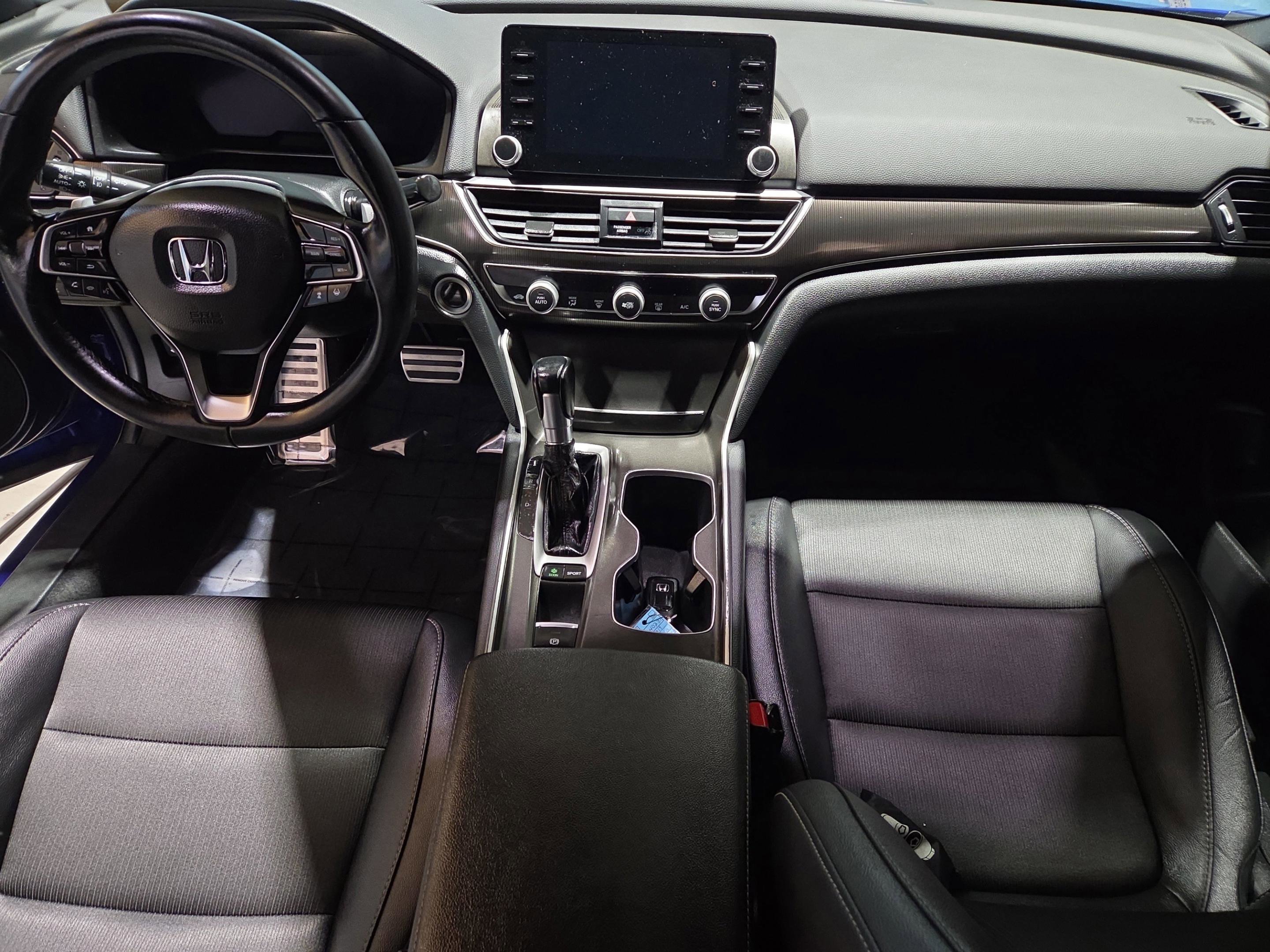 Used 2019 Honda Accord Sport image 10