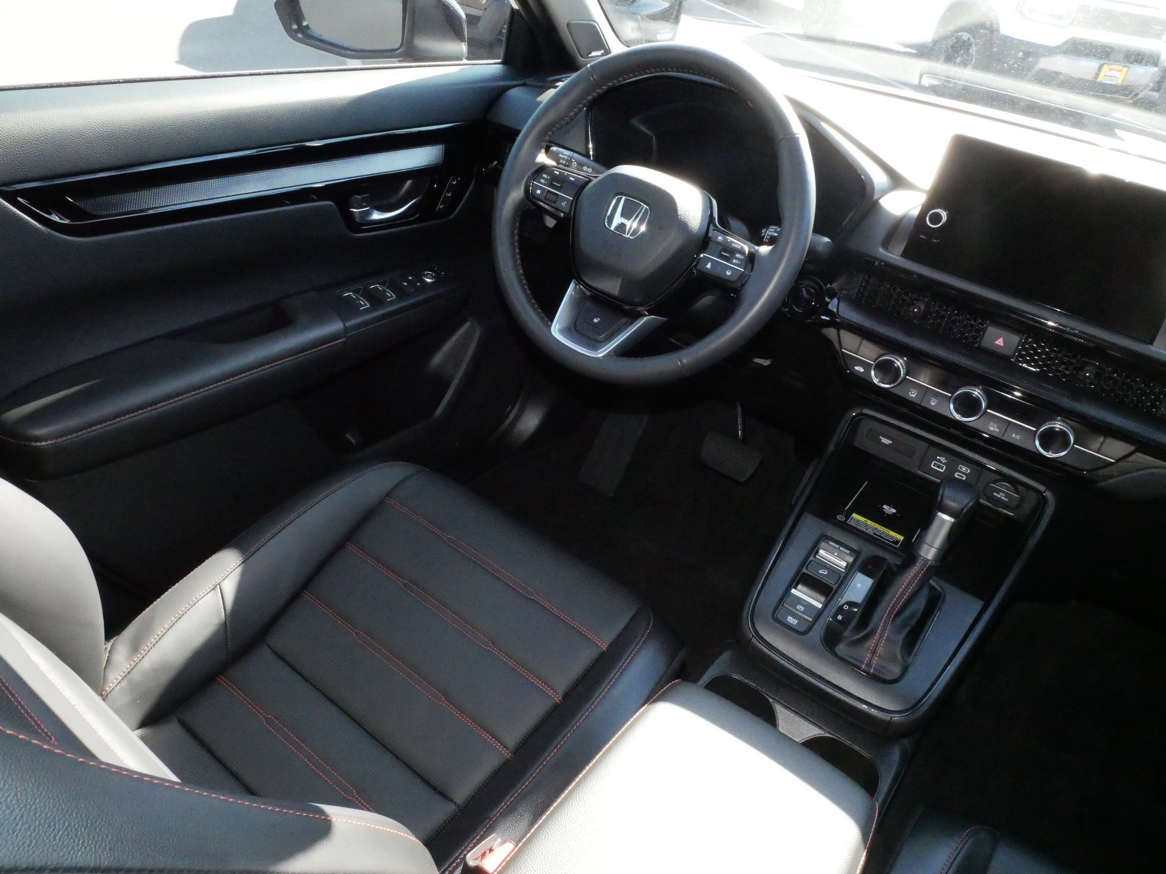 Certified 2024 Honda CR-V Sport Touring image 9