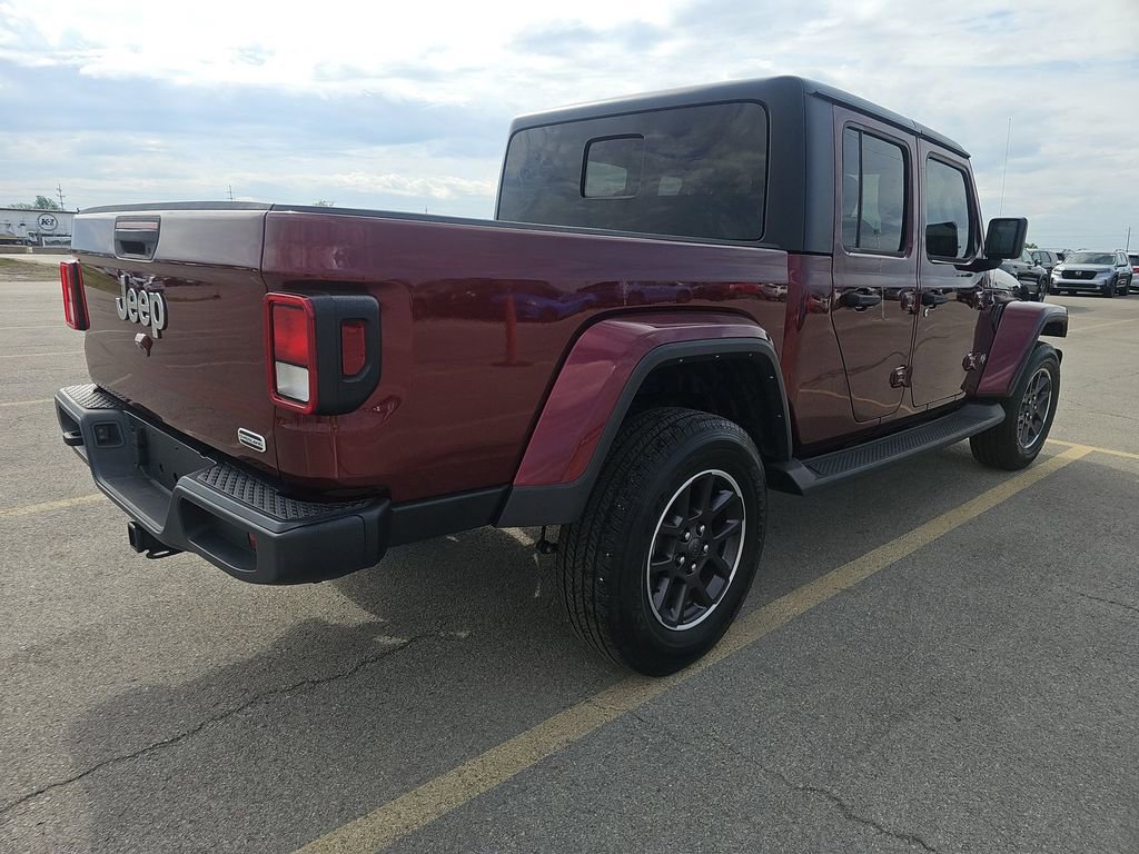 Used 2022 Jeep Gladiator Overland w/ Trailer Tow Package AWD/4WD image 2