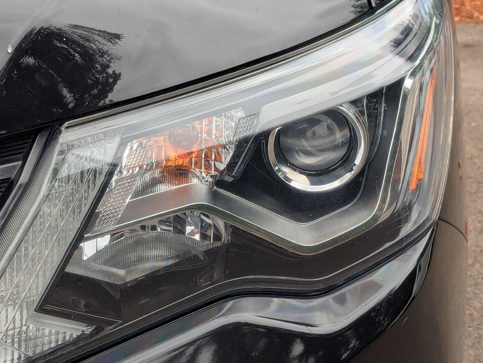 Used 2019 Nissan Pathfinder SV AWD/4WD image 13