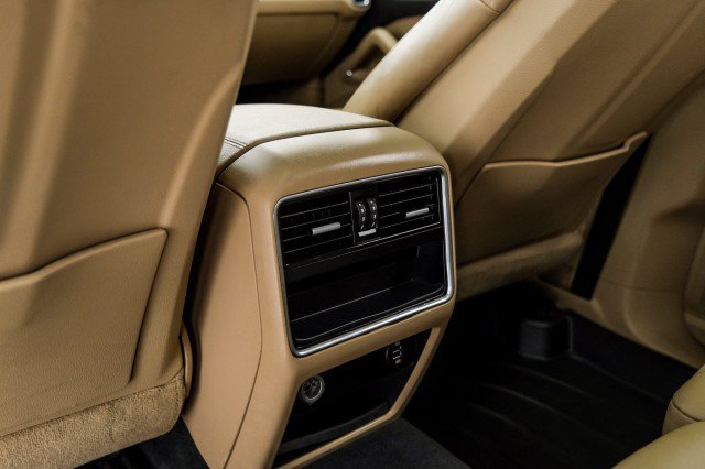 Used 2019 Porsche Cayenne AWD/4WD image 35