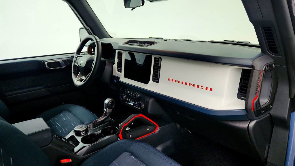 Used 2025 Ford Bronco Heritage Edition image 24