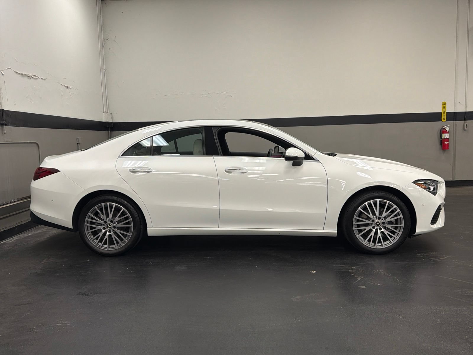 Used 2026 Mercedes-Benz CLA 250 image 3