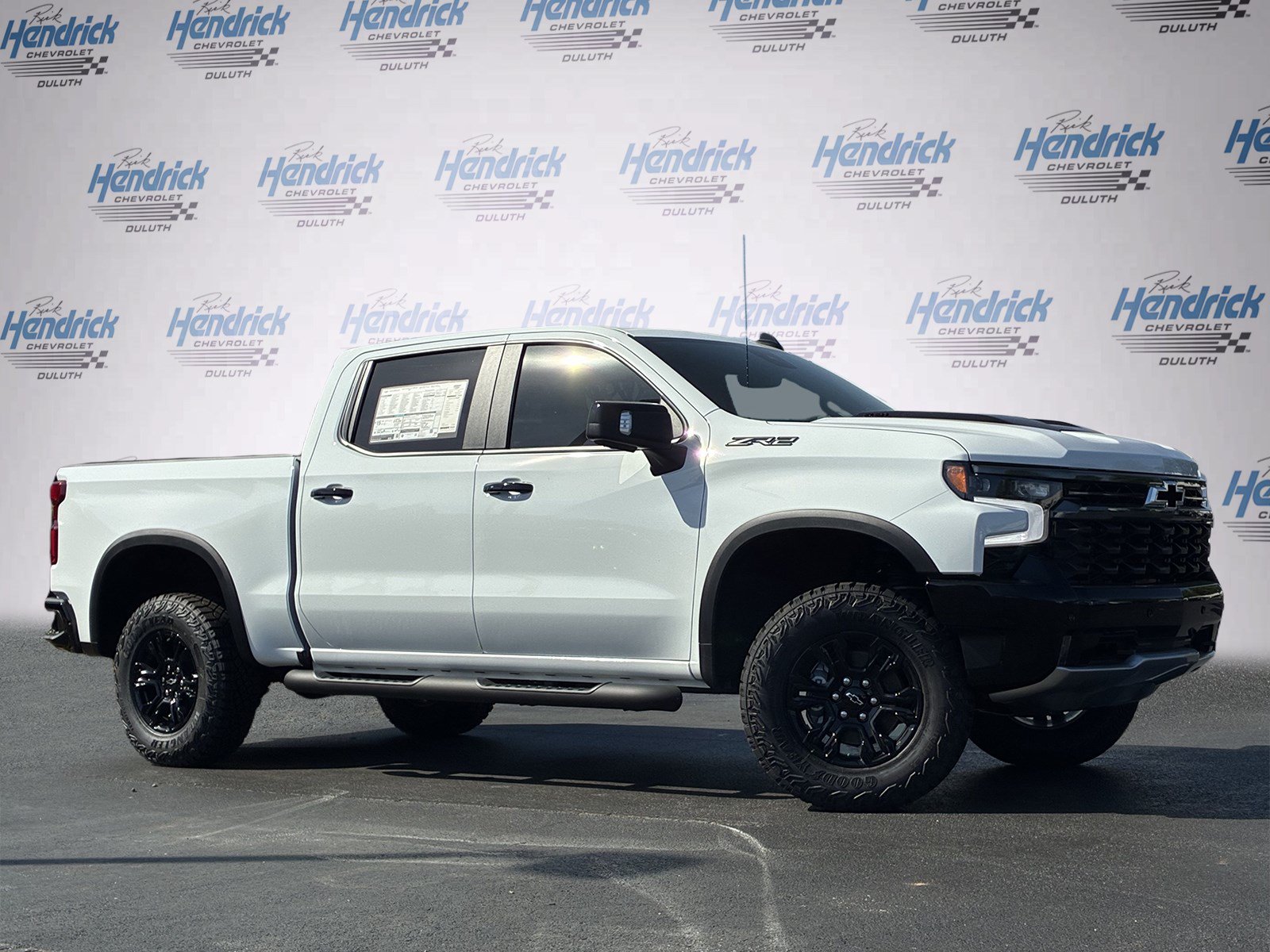 Used 2026 Chevrolet Silverado 1500 ZR2 w/ Dark Appearance Package AWD/4WD image 2