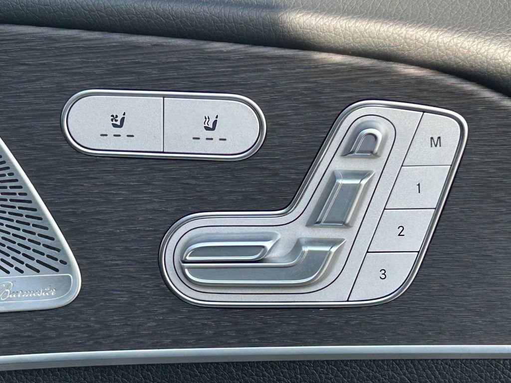 Used 2024 Mercedes-Benz GLE 450 4MATIC image 35