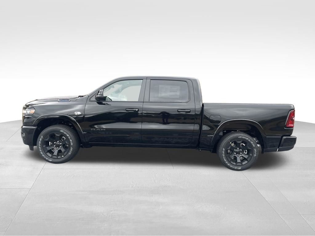 New 2026 RAM 1500 4x4 Crew Cab image 8