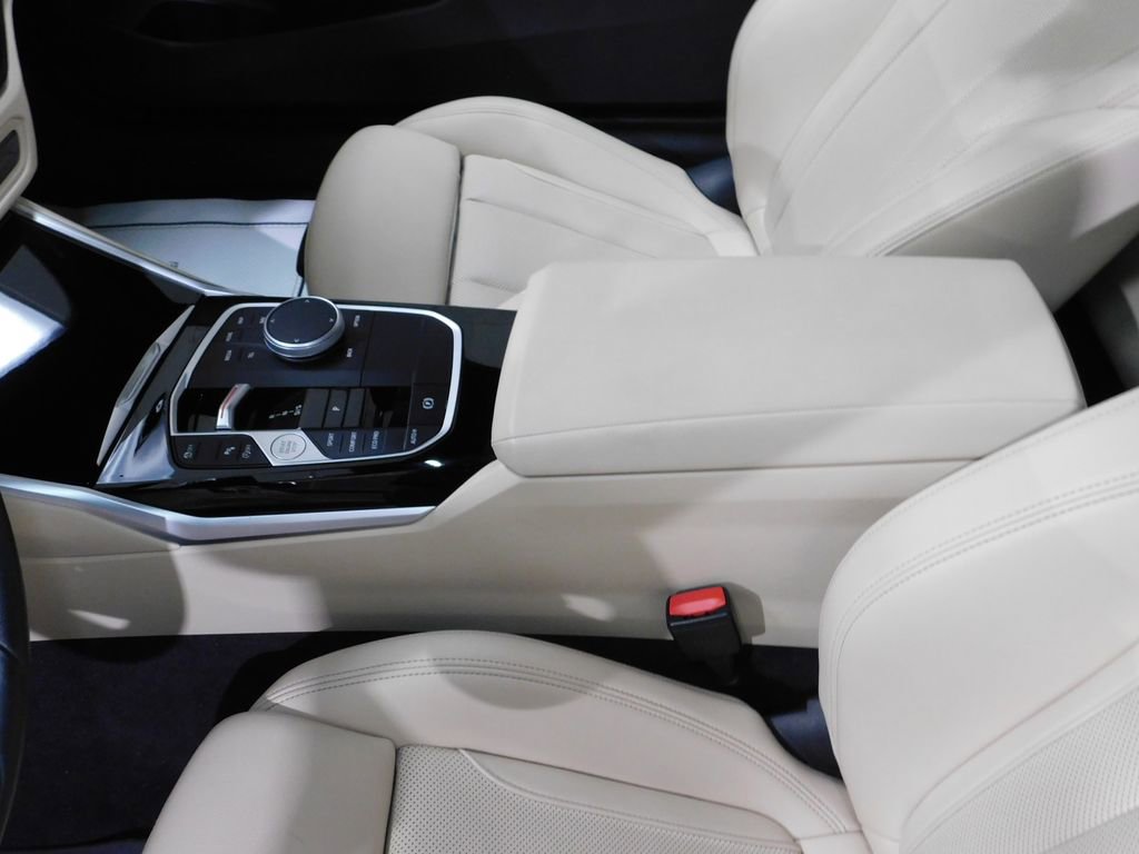 Used 2024 BMW 430i xDrive Coupe AWD/4WD image 37