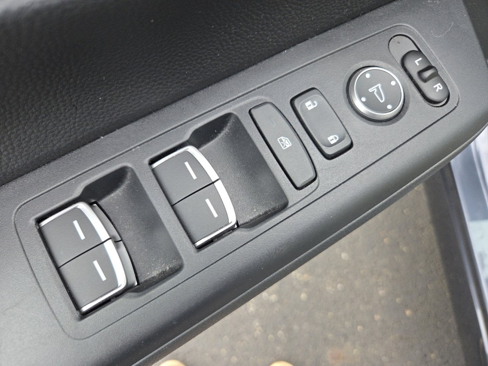 Certified 2024 Honda CR-V EX-L image 28