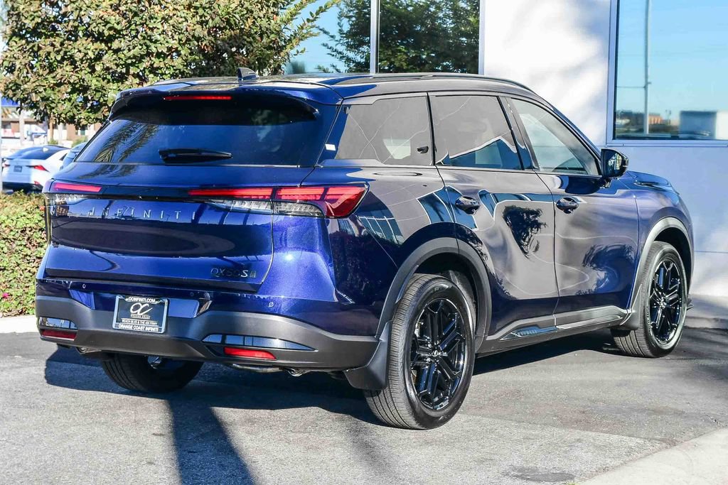 Certified 2026 INFINITI QX60 Sport w/ Dark Cargo Package AWD/4WD image 6