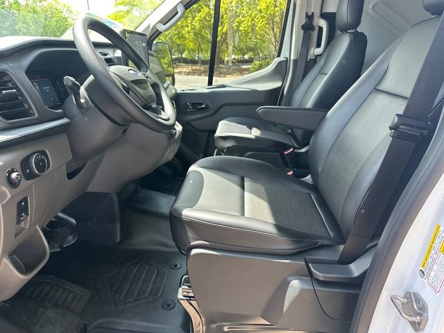 New 2026 Ford Transit 150 Low Roof RWD image 9