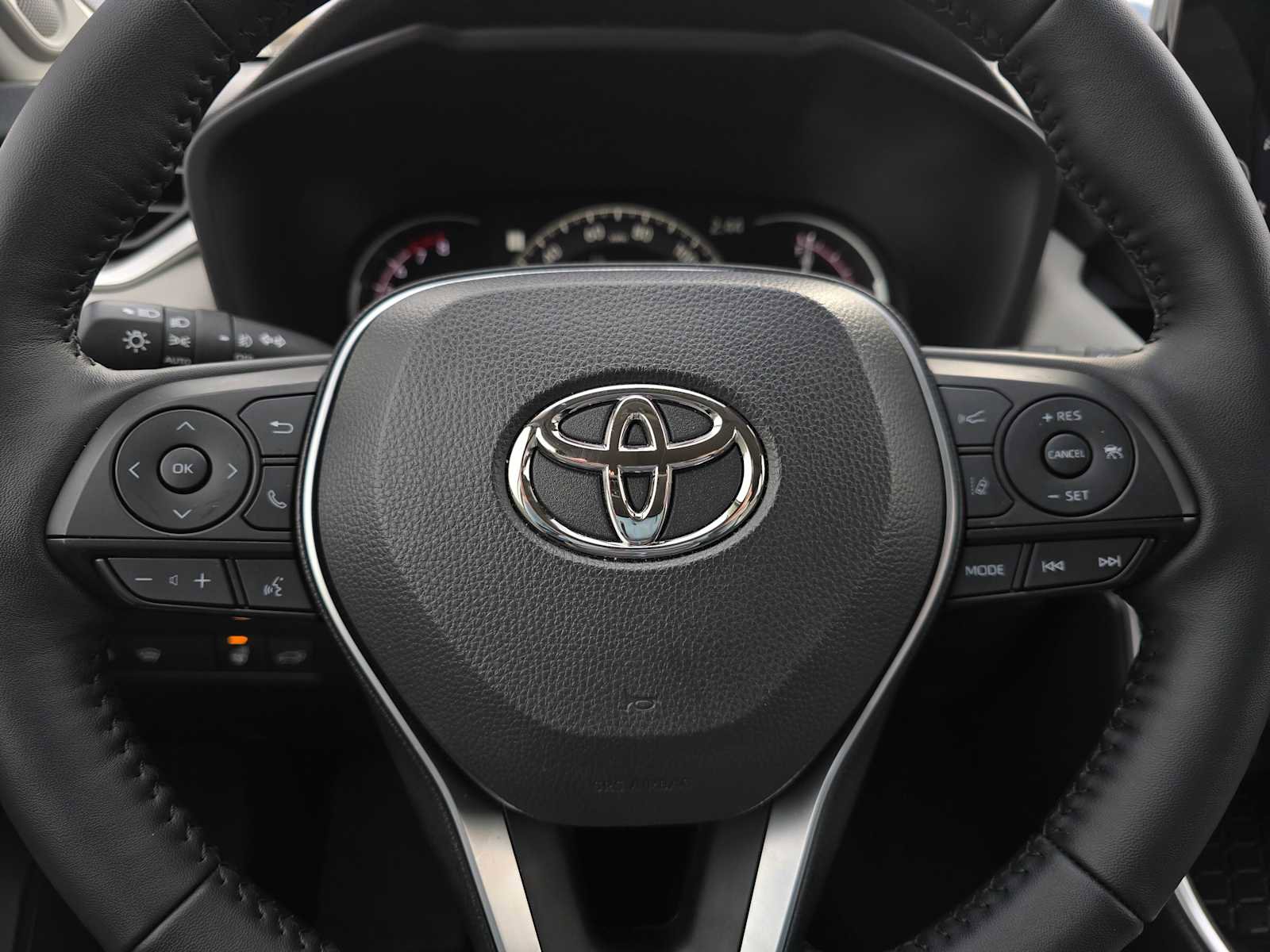 Certified 2025 Toyota RAV4 XLE Premium image 26