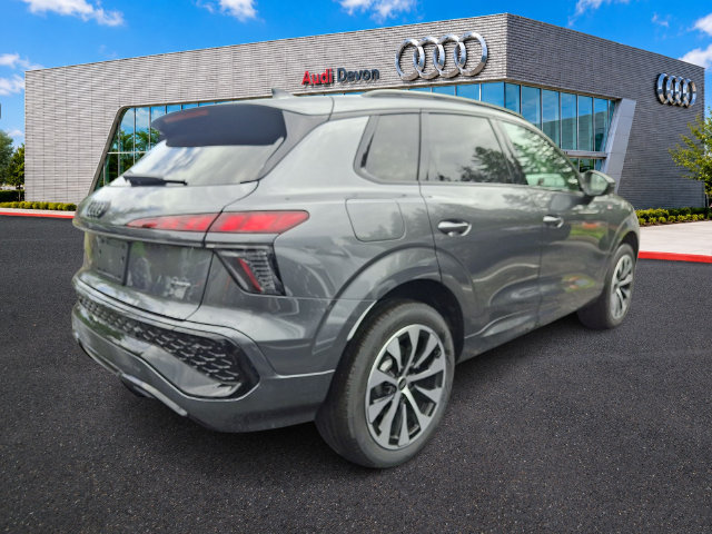 New 2026 Audi Q3 quattro 2.0T AWD/4WD image 4