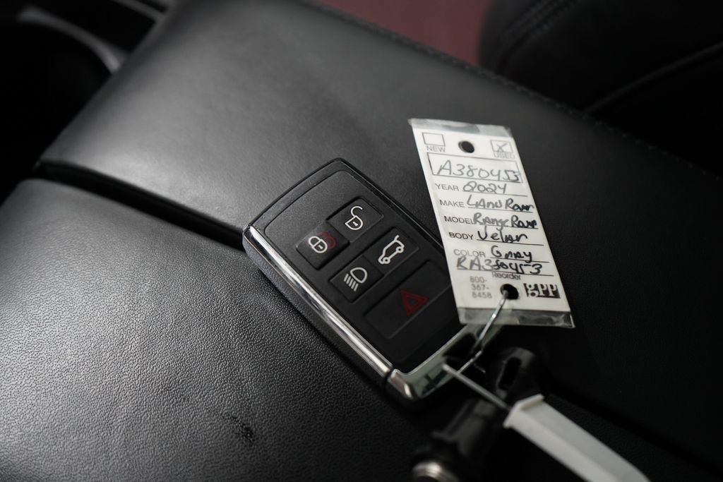Used 2024 Land Rover Range Rover Velar Dynamic HSE AWD/4WD image 18