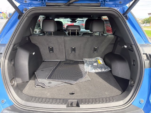 Certified 2025 Chevrolet Equinox RS w/ Safety and Technology Package FWD image 25