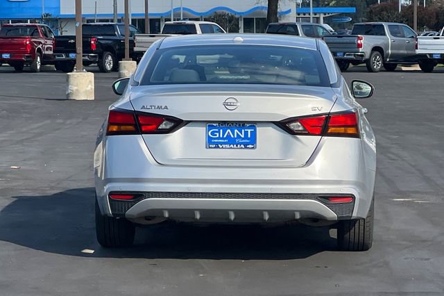 Used 2023 Nissan Altima 2.5 SV image 5