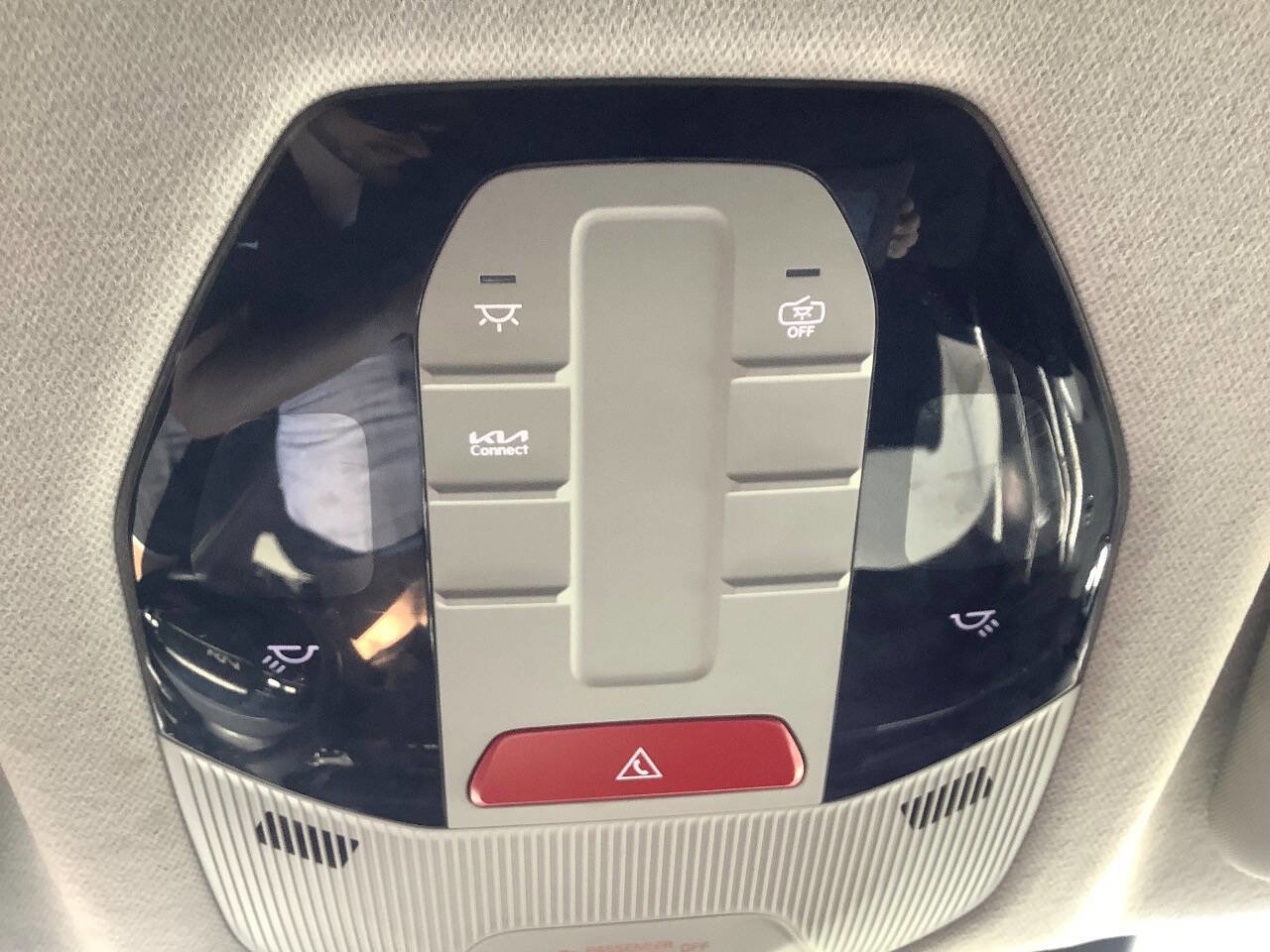Used 2025 Kia K4 FWD image 47