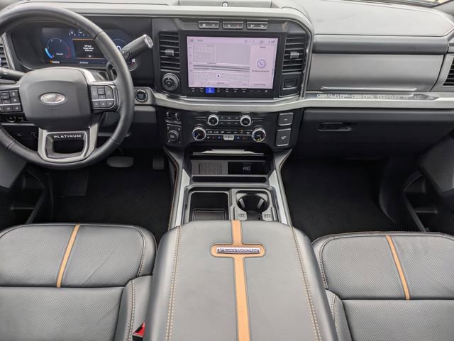 Used 2024 Ford F250 Platinum w/ FX4 Off-Road Package image 10
