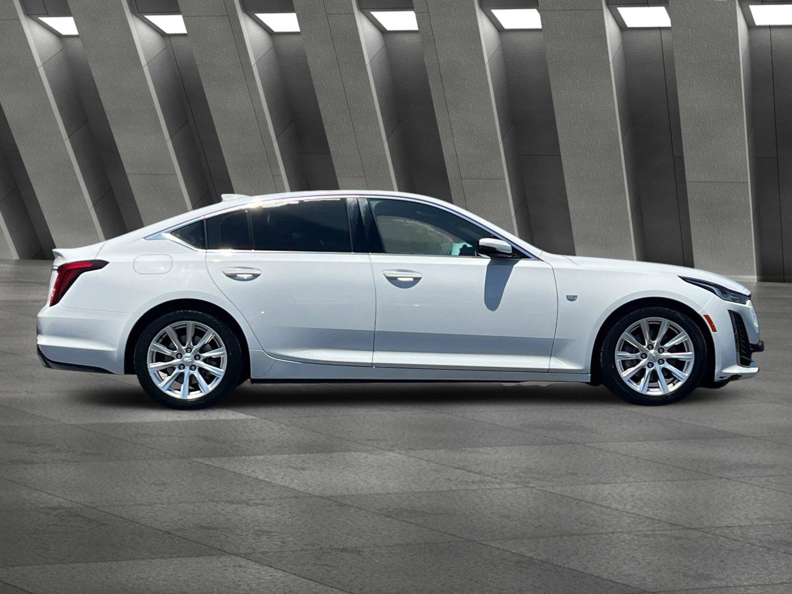Used 2020 Cadillac CT5 Luxury w/ Cold Weather Package RWD image 3