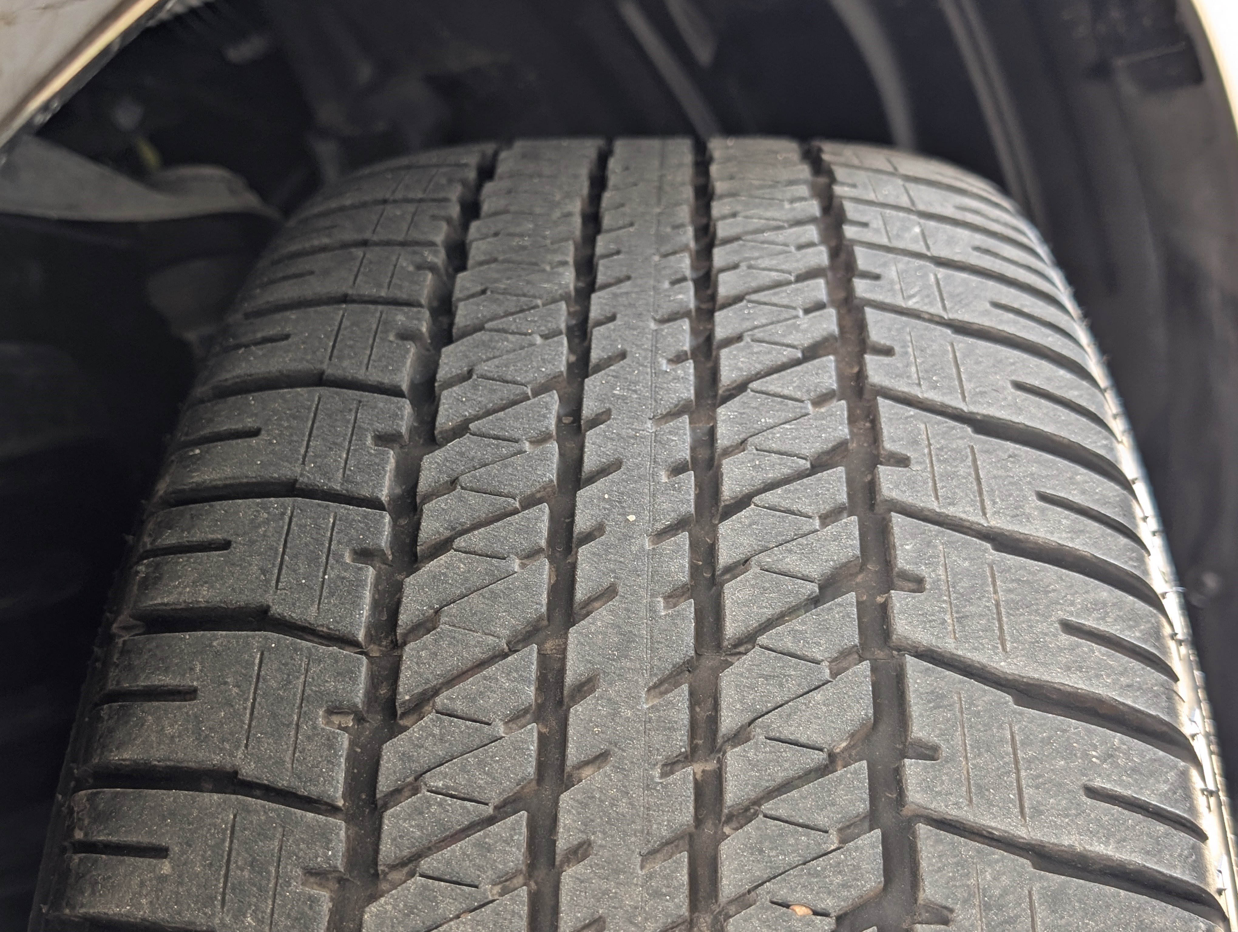 Used 2024 Nissan Armada SL w/ Cargo Package image 36