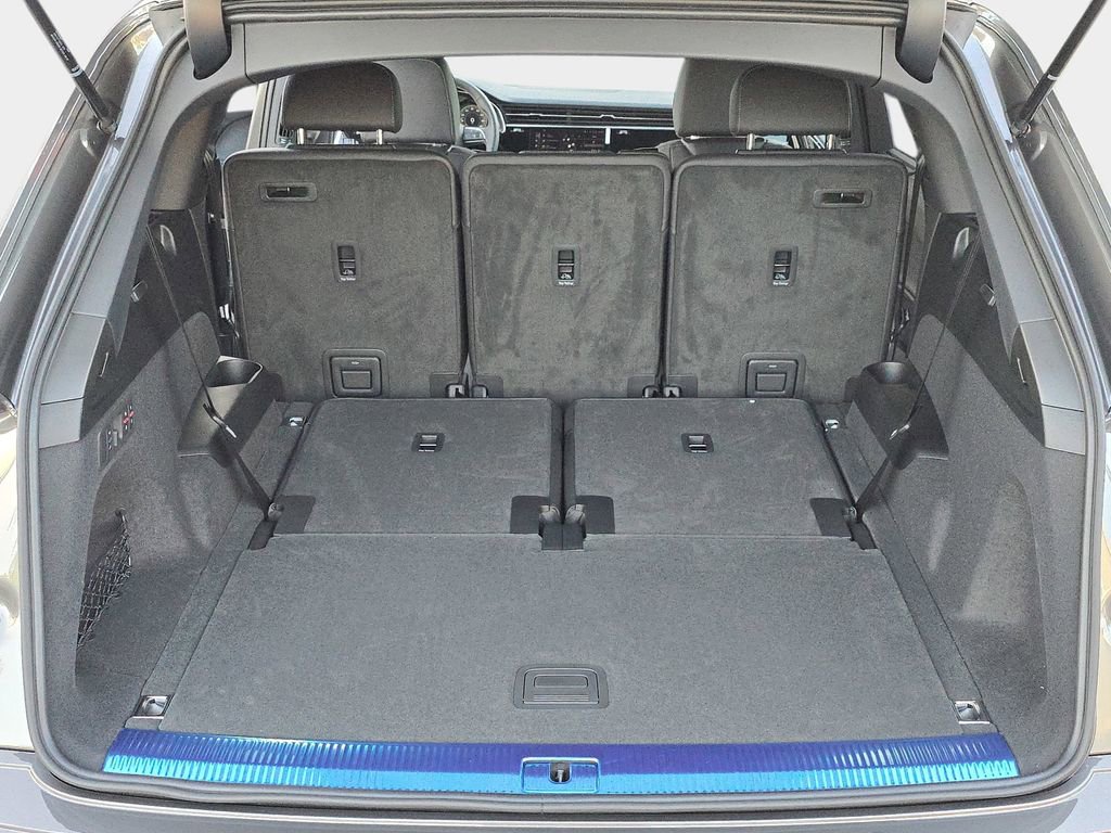 New 2026 Audi Q7 3.0T Premium Plus image 13