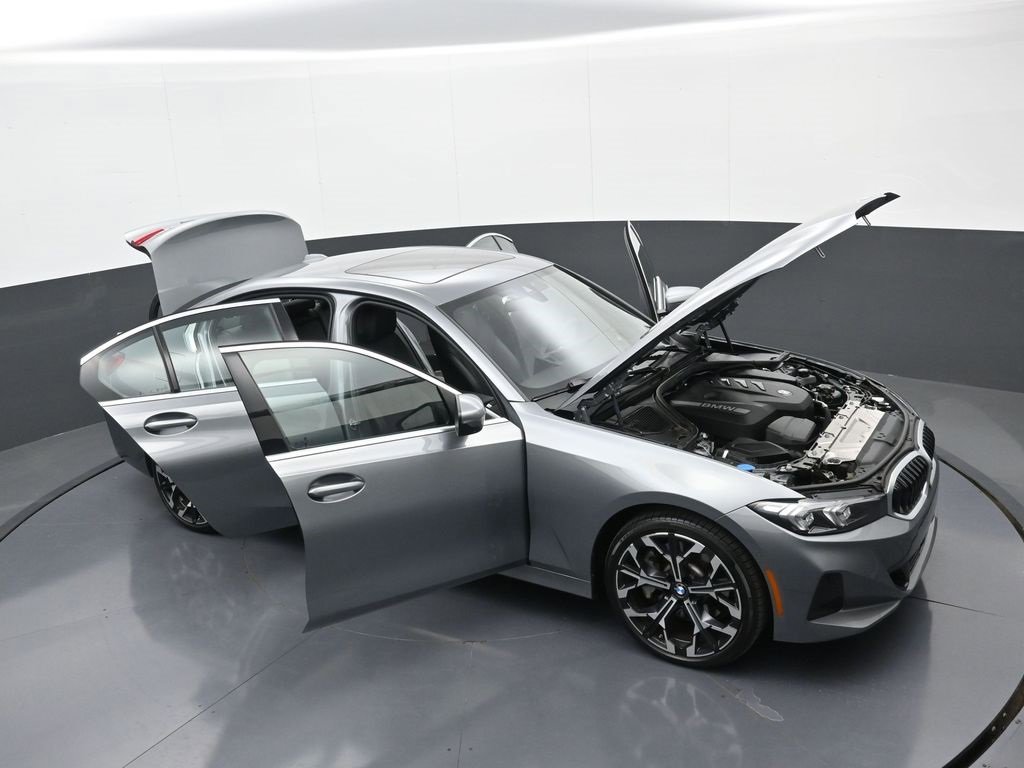 Used 2025 BMW 330i xDrive Sedan image 36