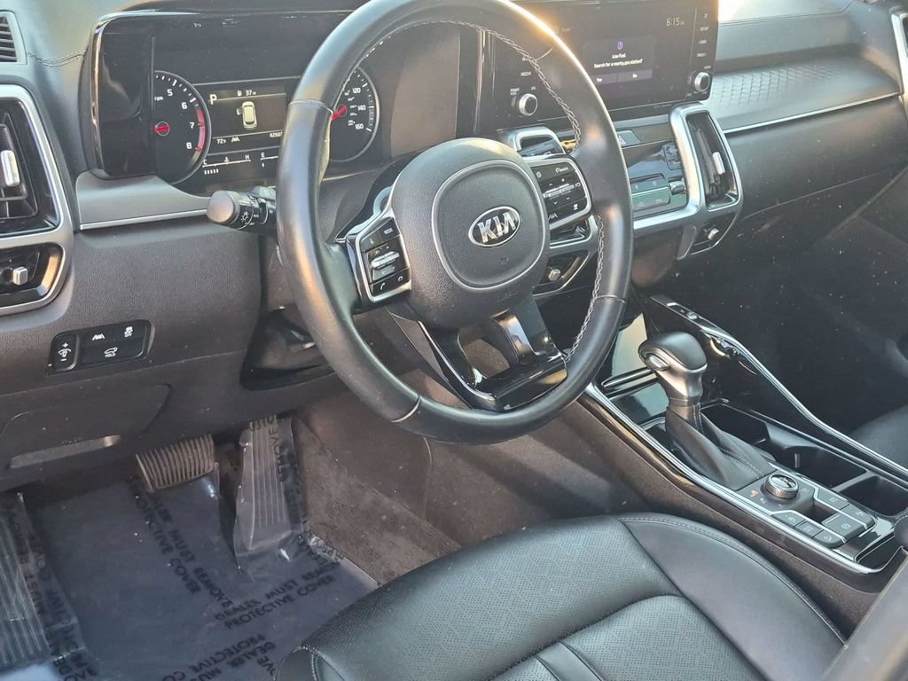 Used 2021 Kia Sorento SX AWD/4WD image 14