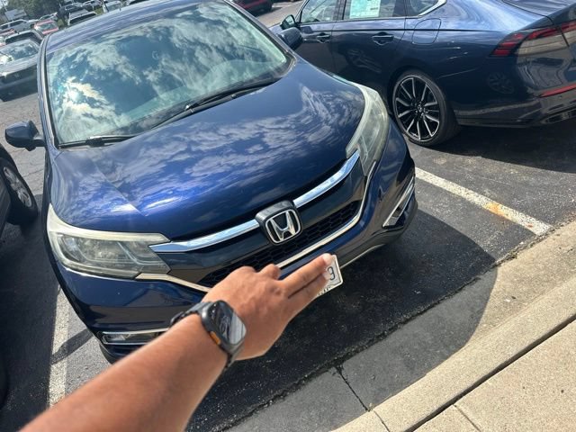 Used 2016 Honda CR-V EX image 2