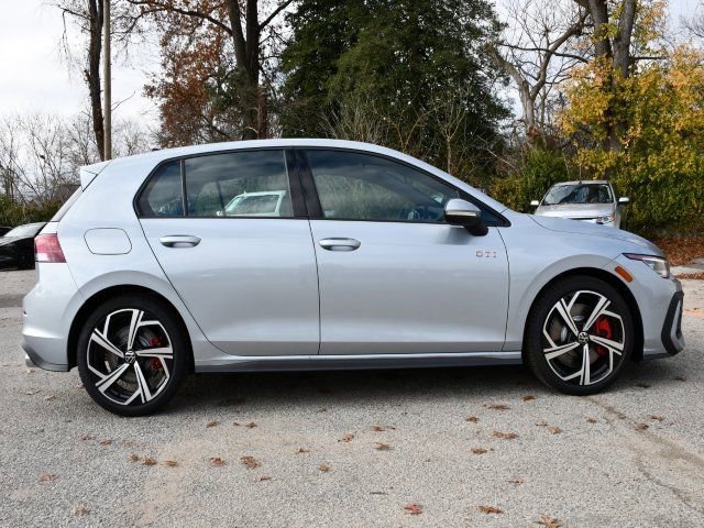 New 2026 Volkswagen GTI SE image 8