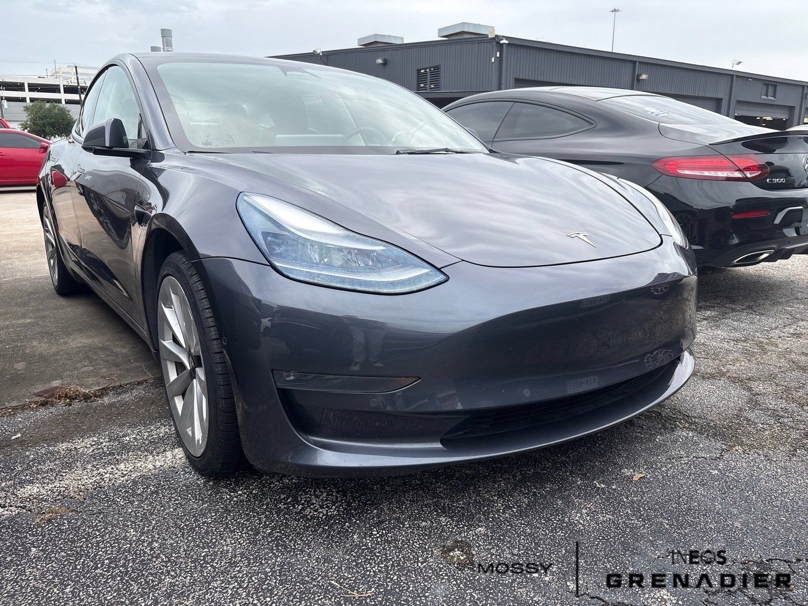 Used 2022 Tesla Model 3 Long Range AWD/4WD image 1