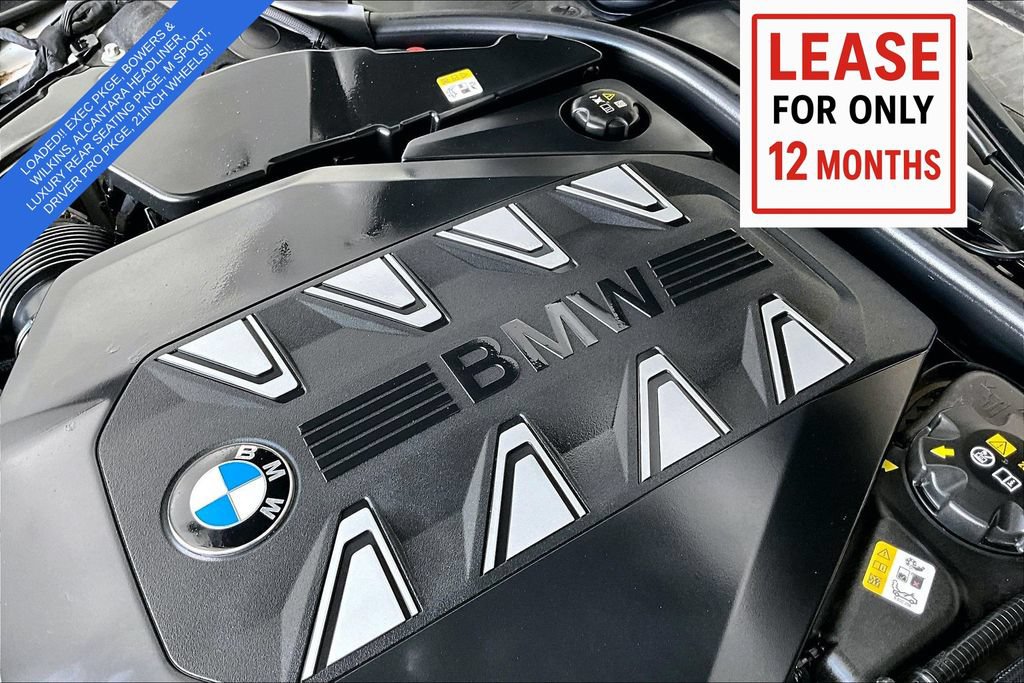 Used 2025 BMW 760i xDrive AWD/4WD image 43