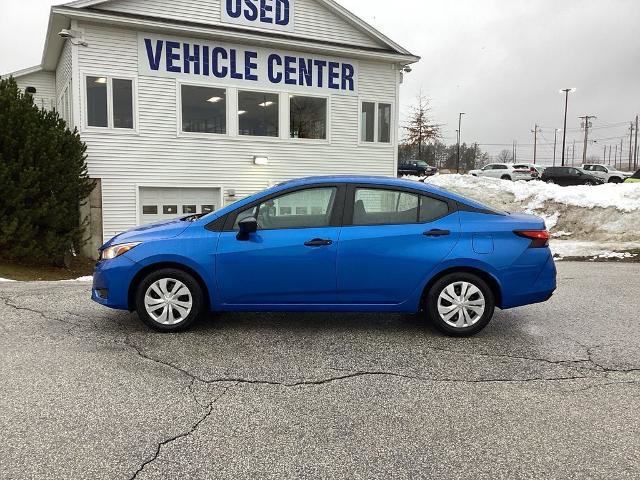 Used 2023 Nissan Versa S image 3