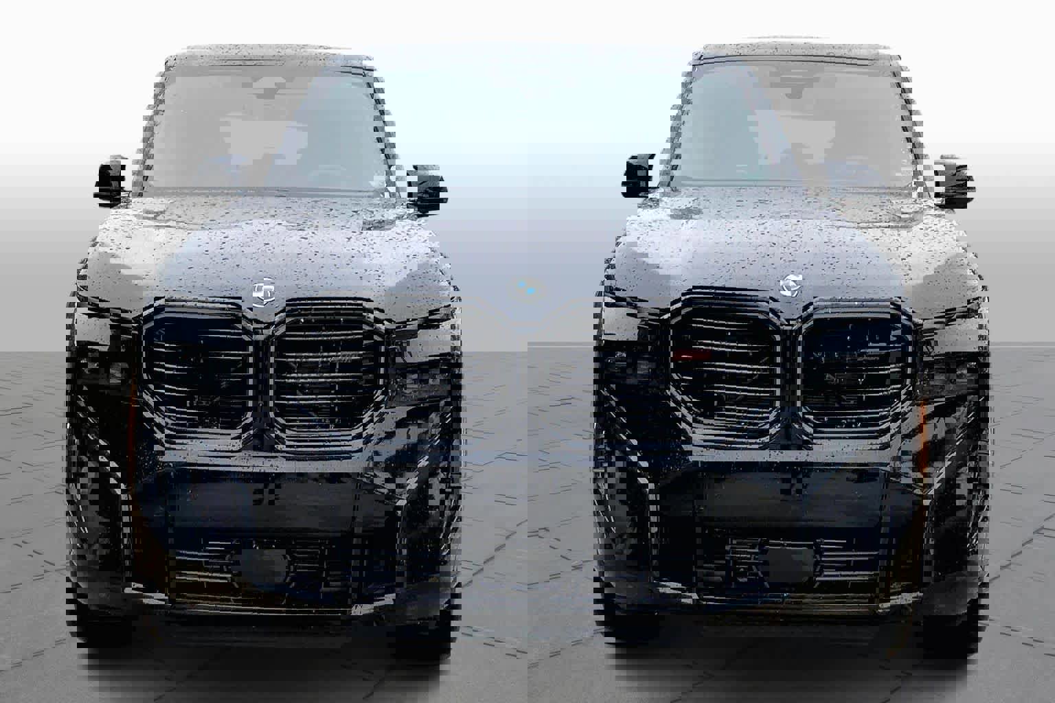 New 2026 BMW XM Label Red image 3