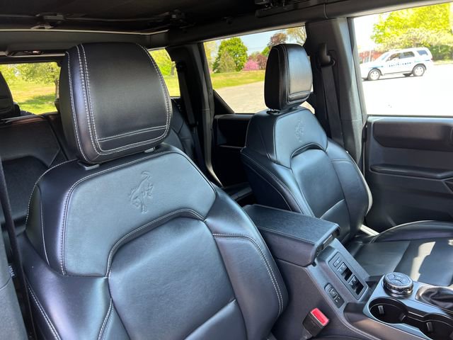Used 2025 Ford Bronco Outer Banks AWD/4WD image 37