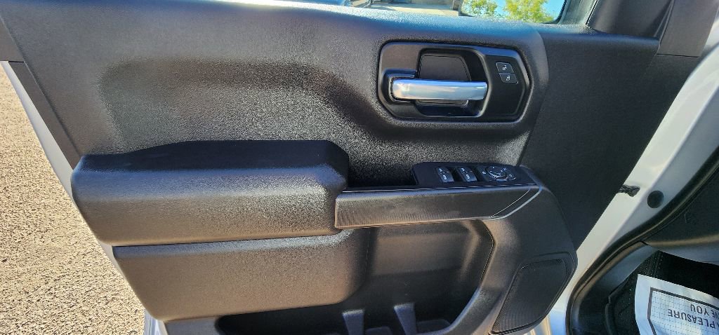 Used 2021 Chevrolet Silverado 1500 Custom image 13