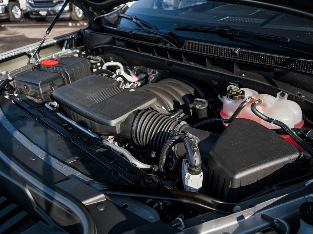 New 2026 GMC Yukon Elevation w/ LPO, Floor Liner Package image 7