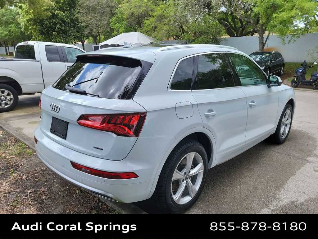 Used 2020 Audi Q5 Premium Plus image 15