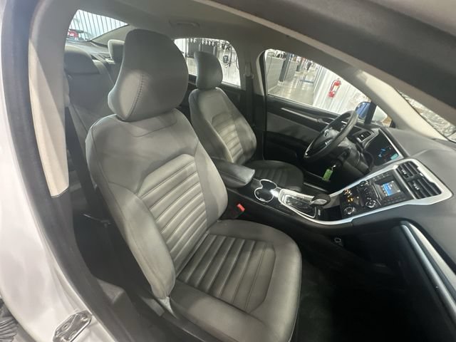 Used 2015 Ford Fusion S FWD image 32