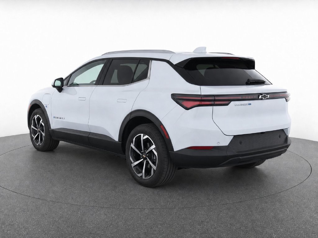 New 2026 Chevrolet Equinox EV LT AWD/4WD image 3