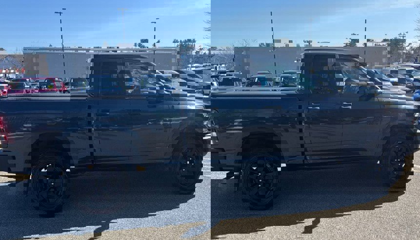 Used 2020 RAM 1500 Classic Warlock AWD/4WD image 11