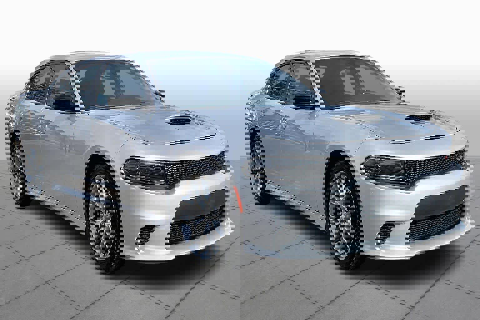 Used 2023 Dodge Charger GT image 2