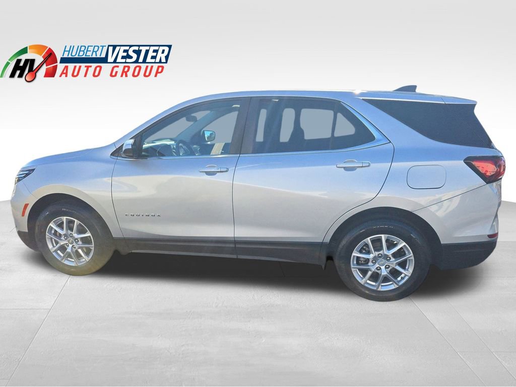 Used 2022 Chevrolet Equinox LT image 1